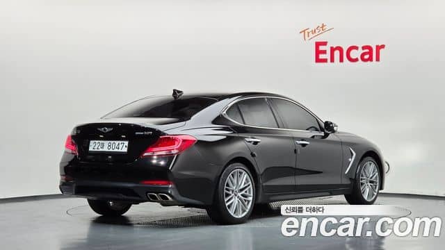 Genesis G70