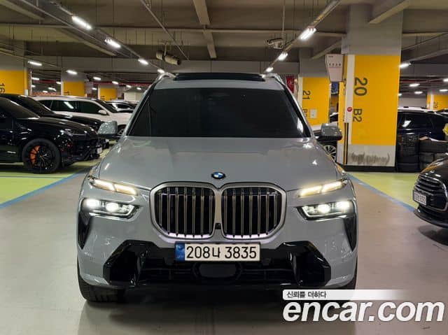 BMW X7