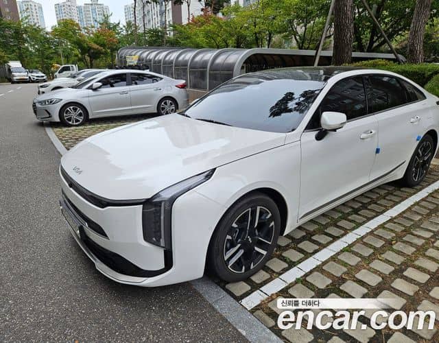 Kia K8