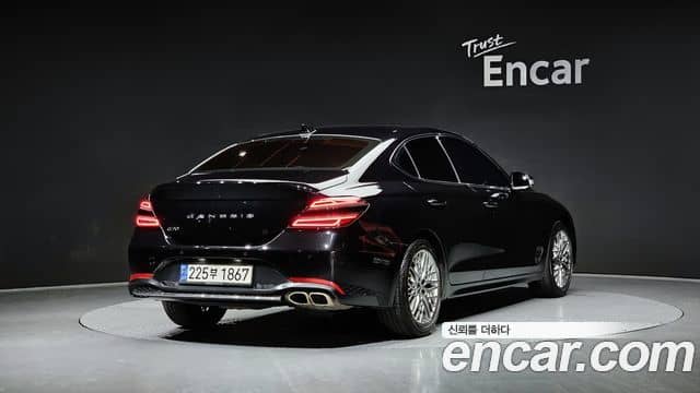 Genesis G70