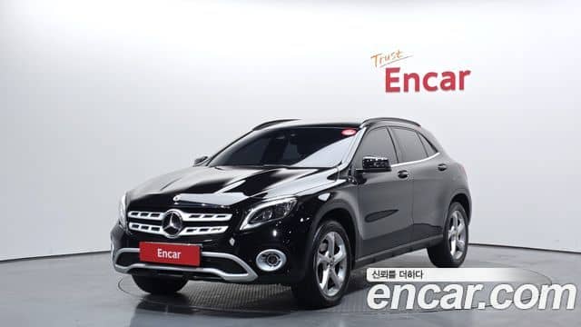 Mercedes-Benz GLA-Class