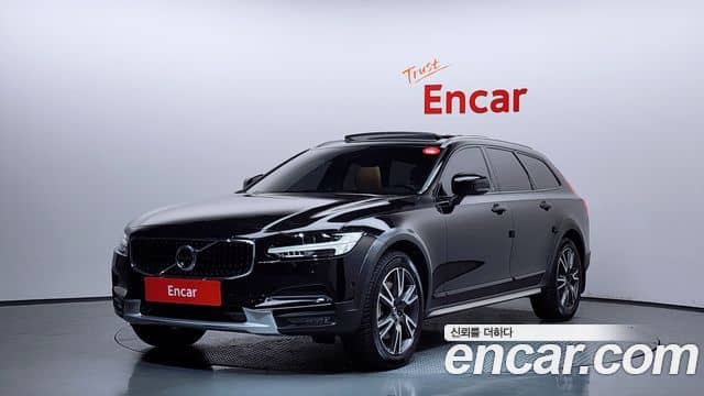 Volvo V90 Cross Country