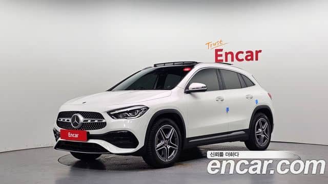 Mercedes-Benz GLA-Class
