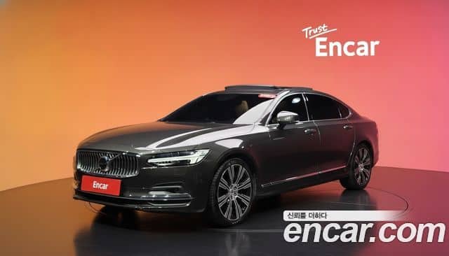 Volvo S90