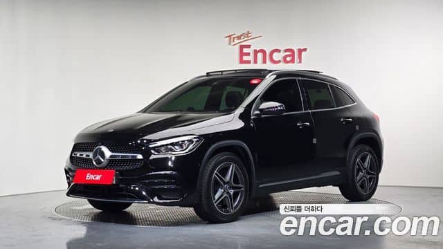 Mercedes-Benz GLA-Class