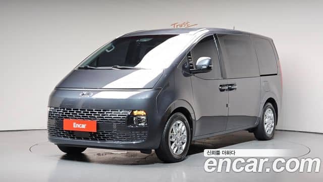 Hyundai Staria