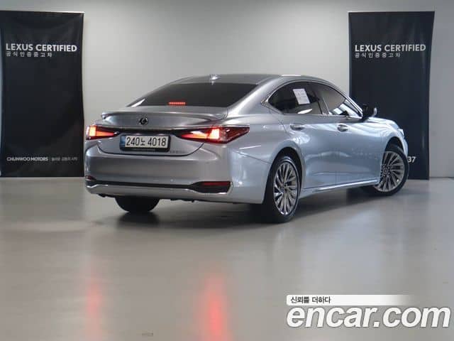 Lexus ES300h