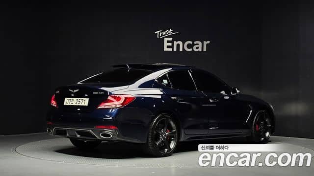 Genesis G70
