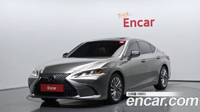 Lexus ES300h