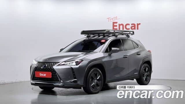 Lexus UX250h