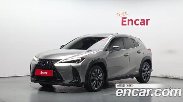 Lexus UX250h