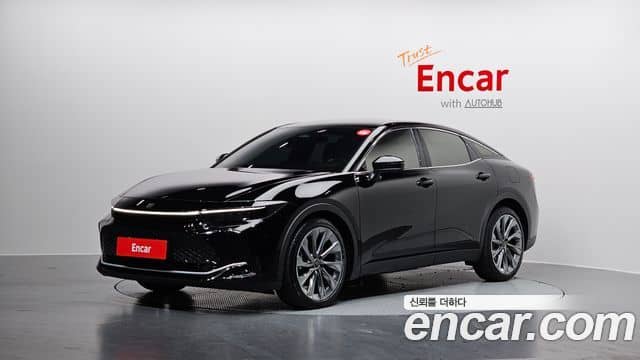 Toyota Crown Crossover