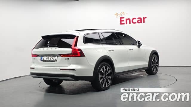 Volvo V60 Cross Country