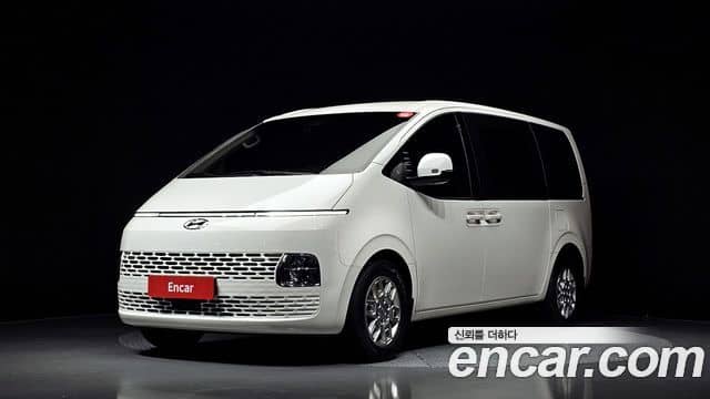 Hyundai Staria
