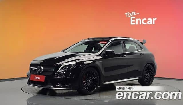 Mercedes-Benz GLA-Class