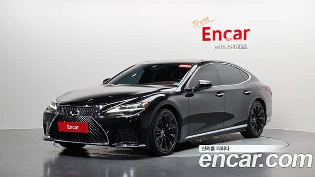 Lexus LS500h