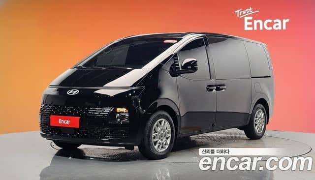 Hyundai Staria