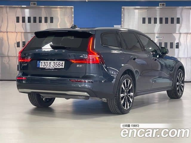 Volvo V60 Cross Country