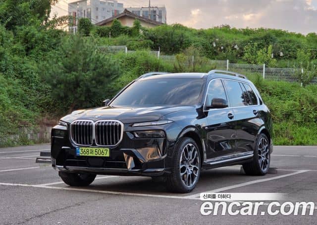 BMW X7