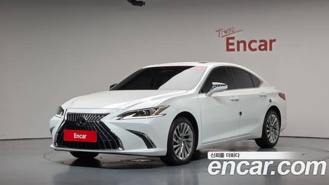Lexus ES300h