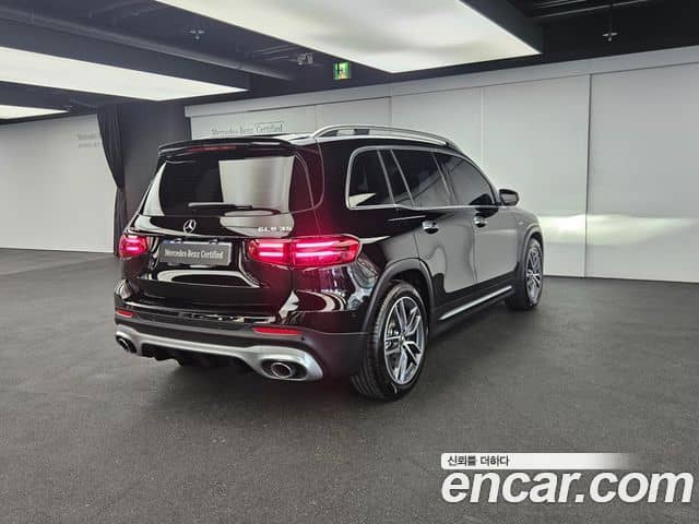 Mercedes-Benz GLB-Class