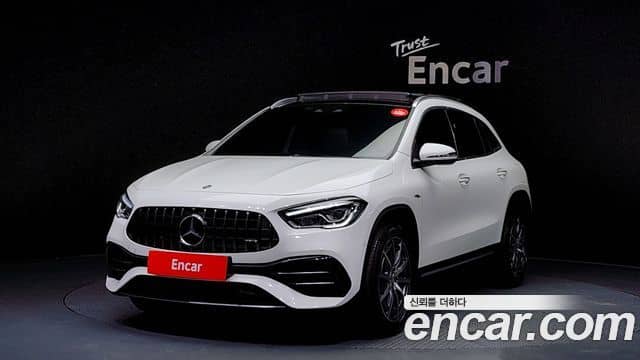 Mercedes-Benz GLA-Class