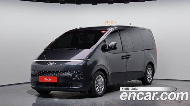 Hyundai Staria