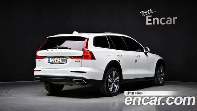 Volvo V60 Cross Country