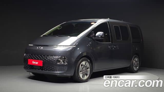 Hyundai Staria