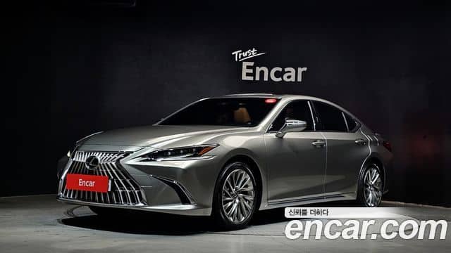 Lexus ES300h