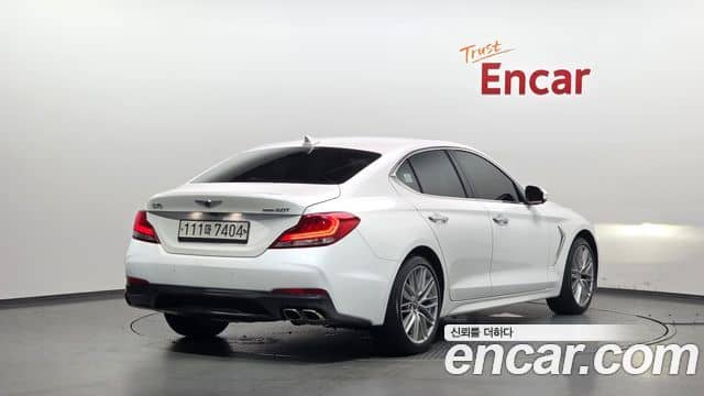 Genesis G70