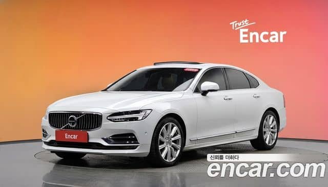 Volvo S90