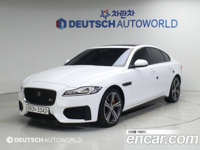 Jaguar XF