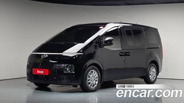 Hyundai Staria