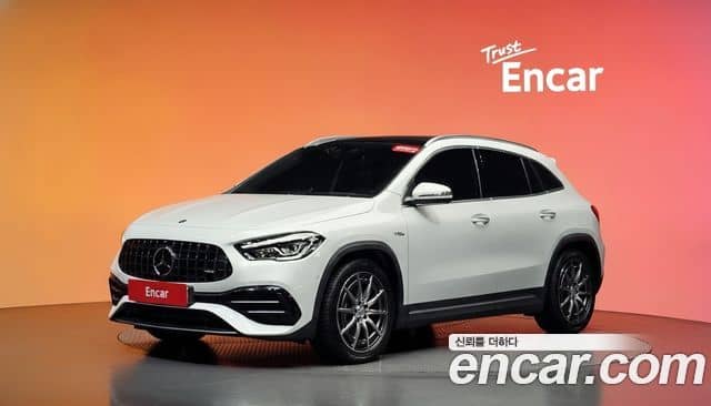 Mercedes-Benz GLA-Class