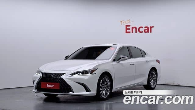 Lexus ES300h