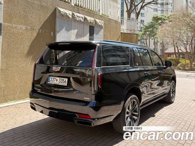 Cadillac Escalade