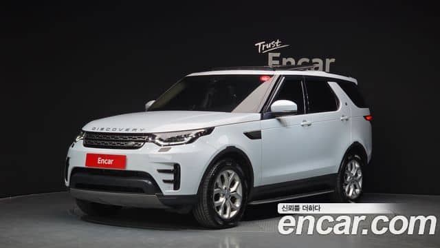 Land Rover Discovery 5