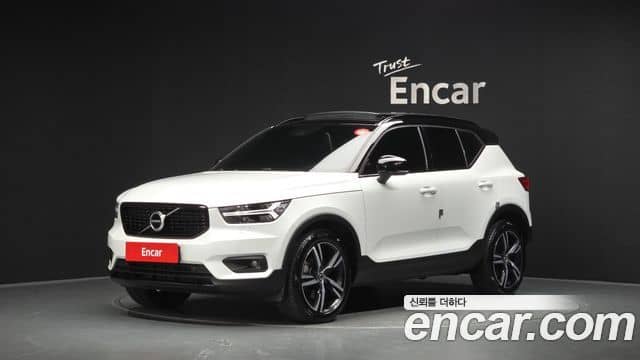 Volvo XC40