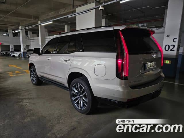 Cadillac Escalade
