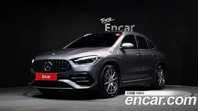 Mercedes-Benz GLA-Class