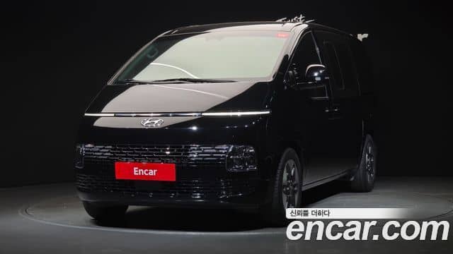 Hyundai Staria
