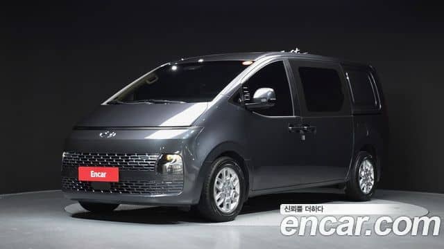 Hyundai Staria