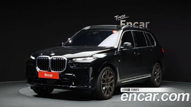 BMW X7