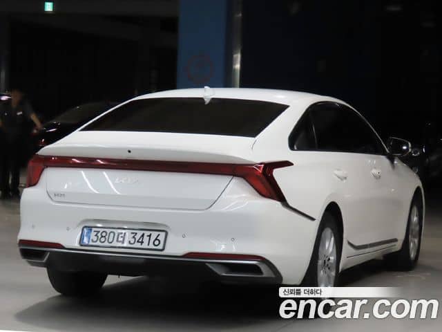 Kia K8