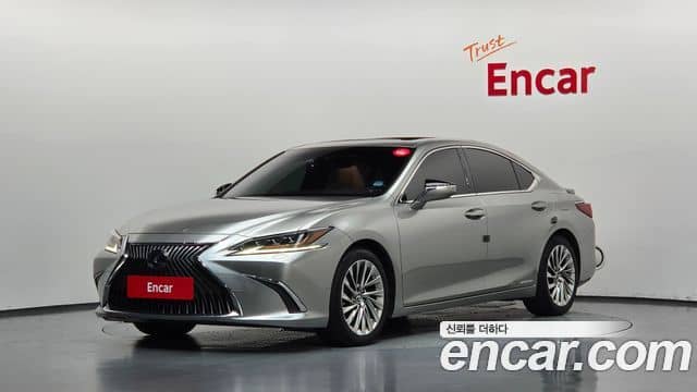 Lexus ES300h