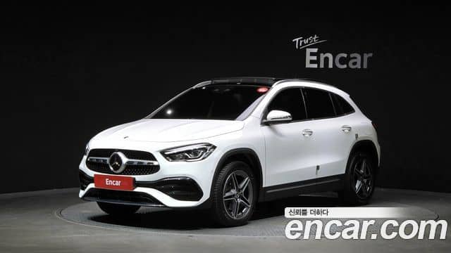 Mercedes-Benz GLA-Class