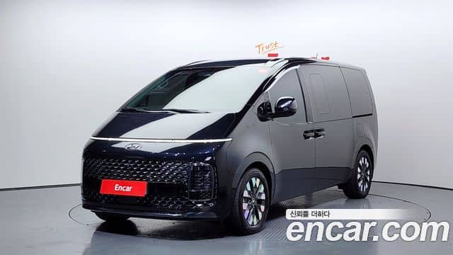 Hyundai Staria