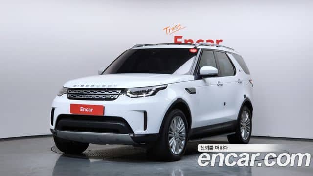 Land Rover Discovery 5