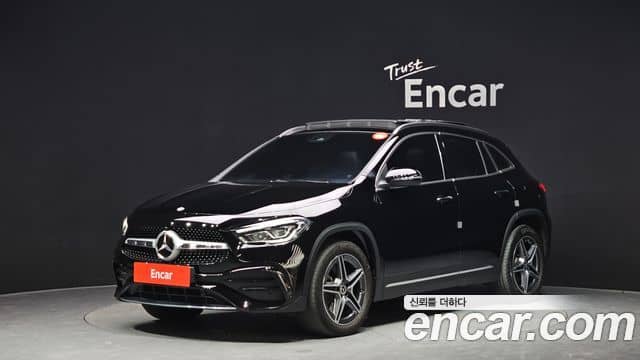 Mercedes-Benz GLA-Class